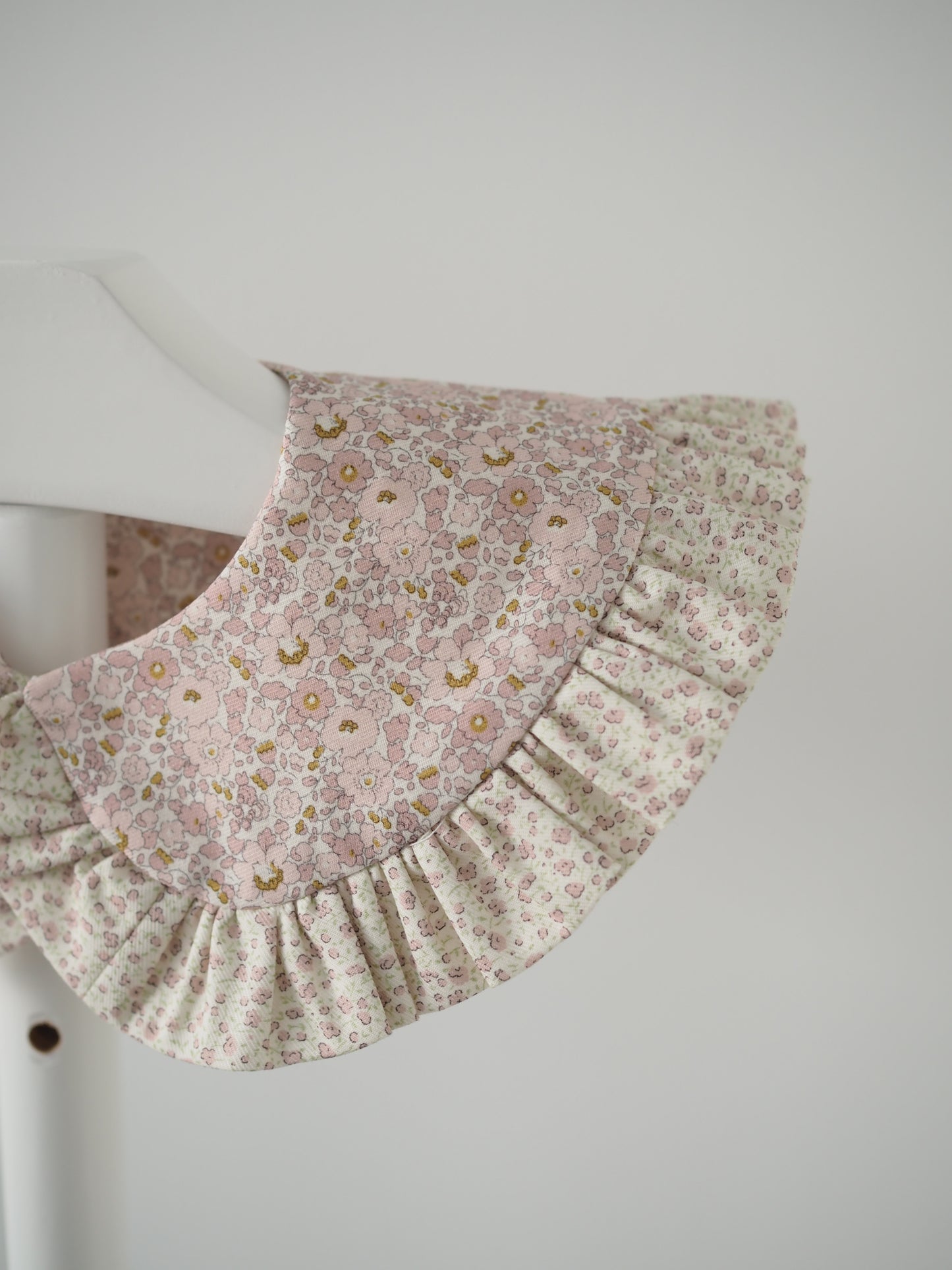 Cuello Elena
