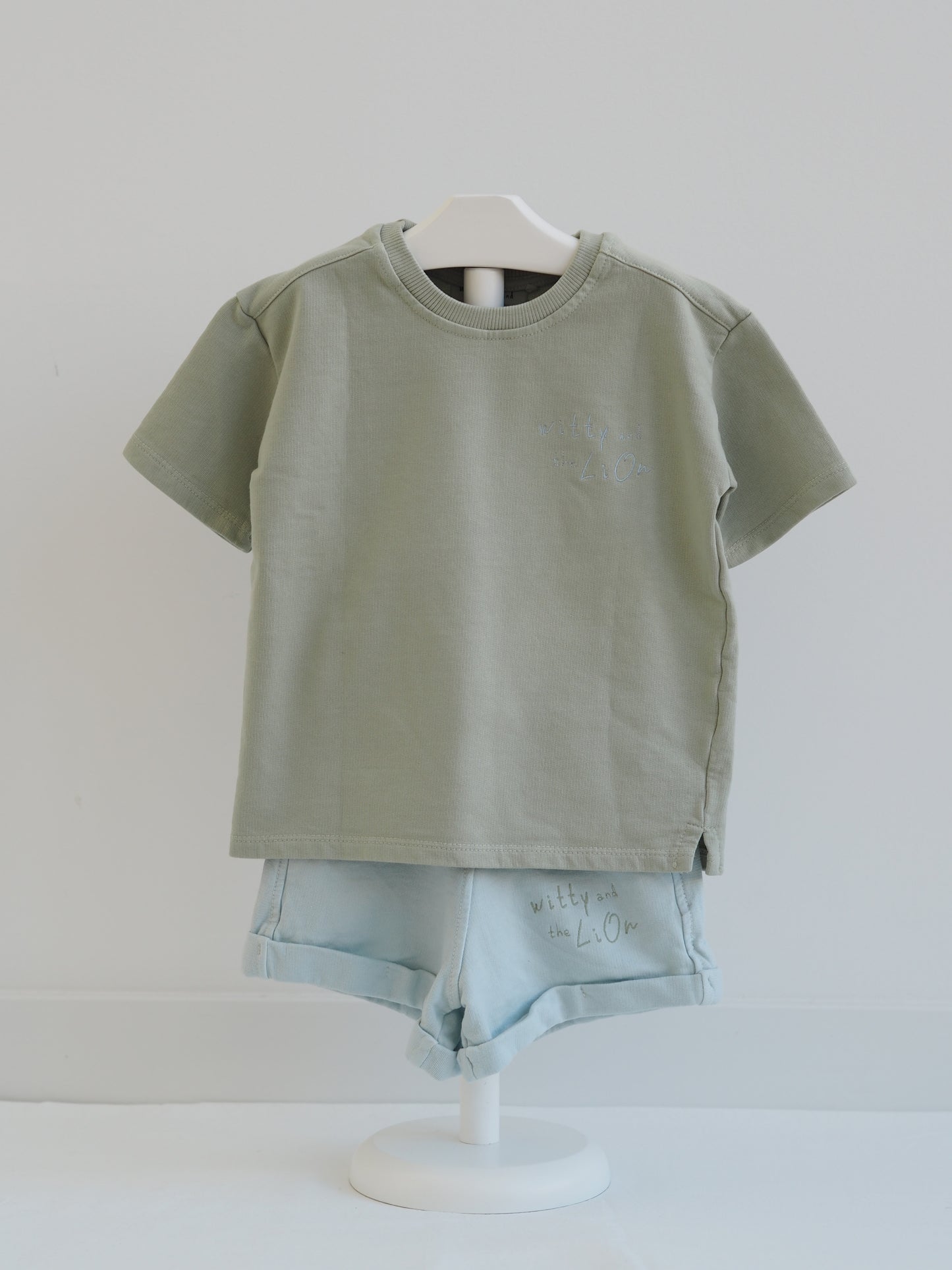 Camiseta Balloon verde y azul