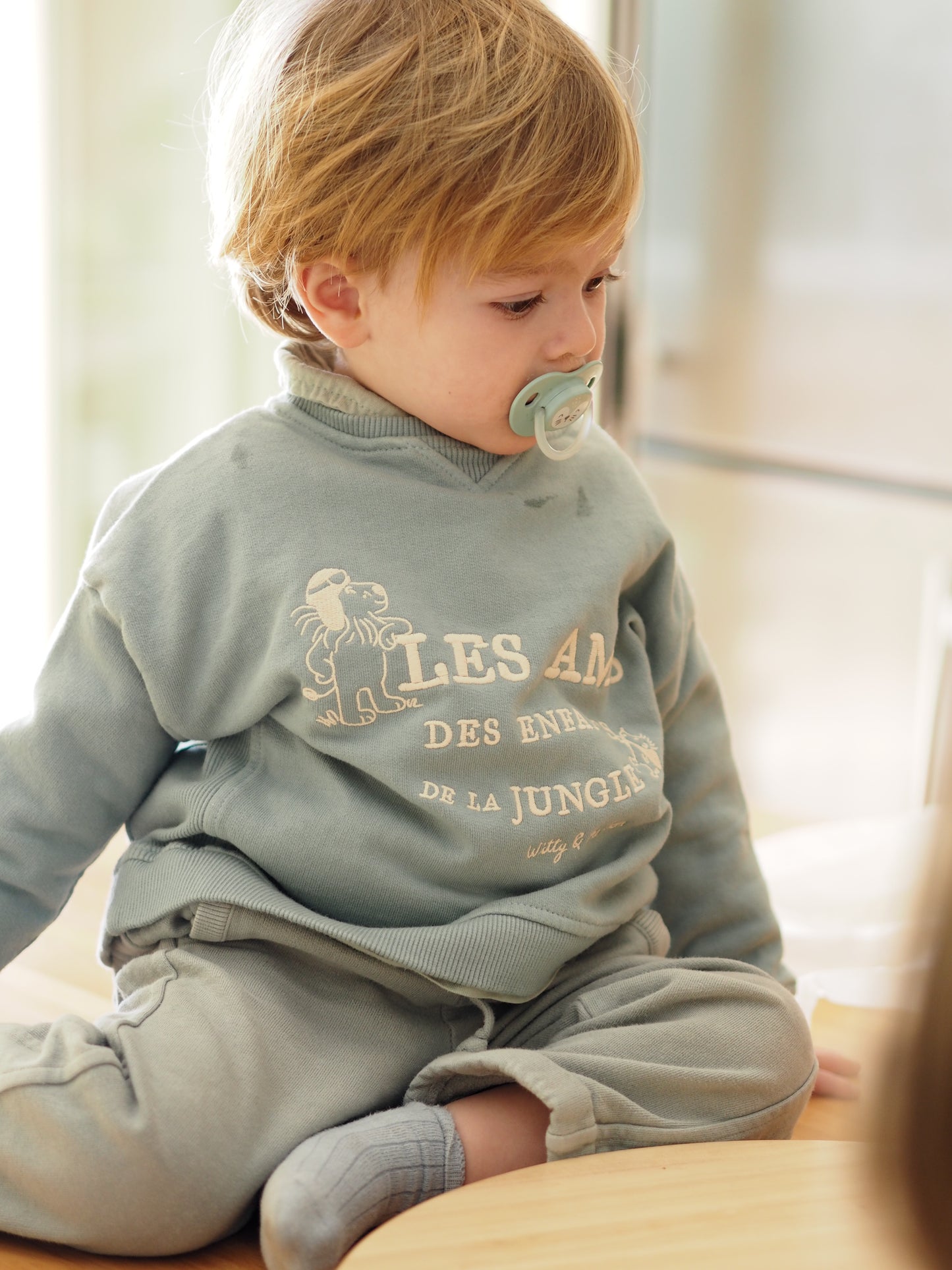 Sudadera bordada 'Les amis' verde