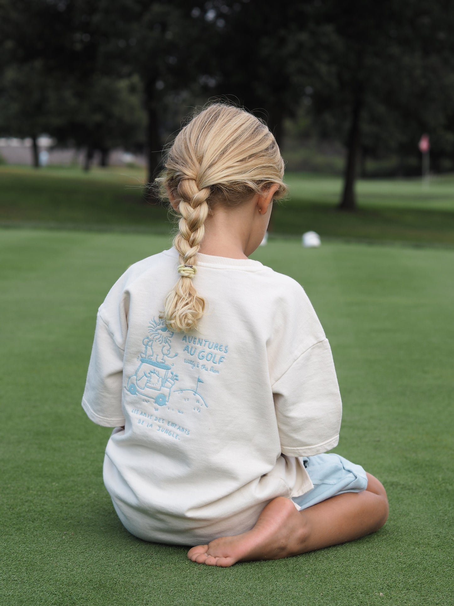 Camiseta Golf beige y azul