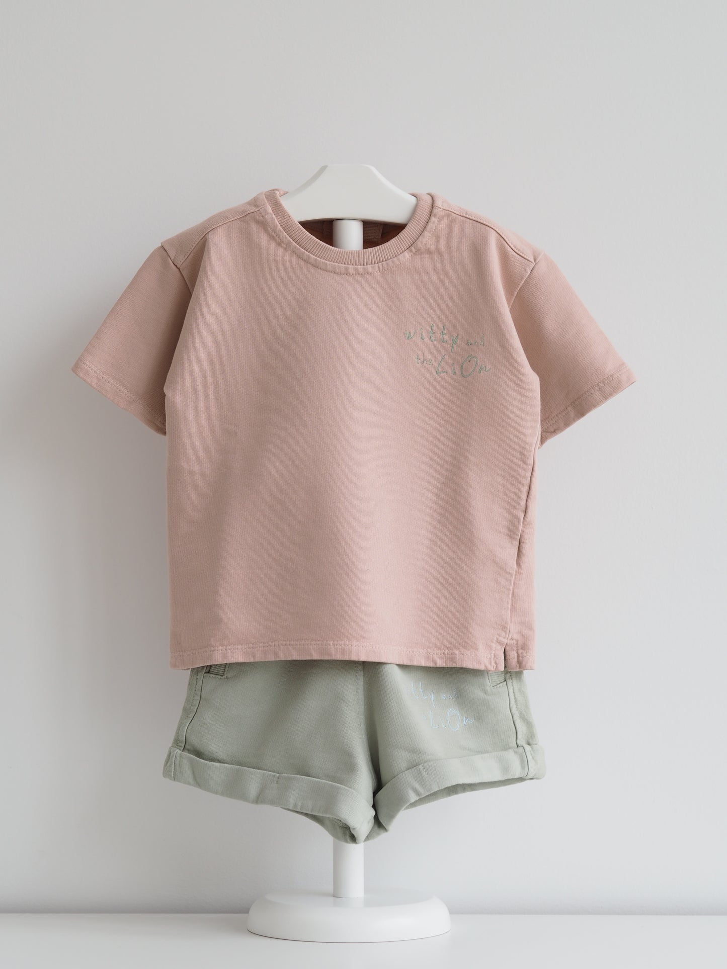 Camiseta Balloon rosa y verde